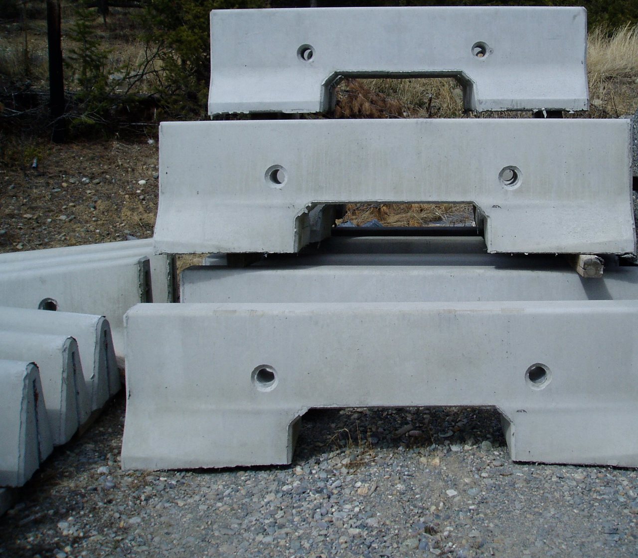 Drainage barrier